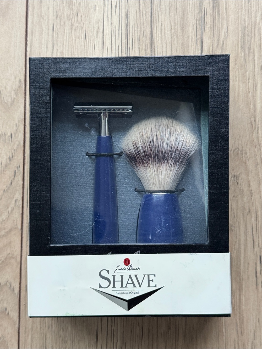 Jack Black Luxury Shave Set Double Edge Safety Razor and Brush Blue New in Box